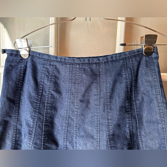 LARRY LEVINE PETITE - Stretch DENIM Skirt Sz 10P - BLUE - Picture 5 of 12